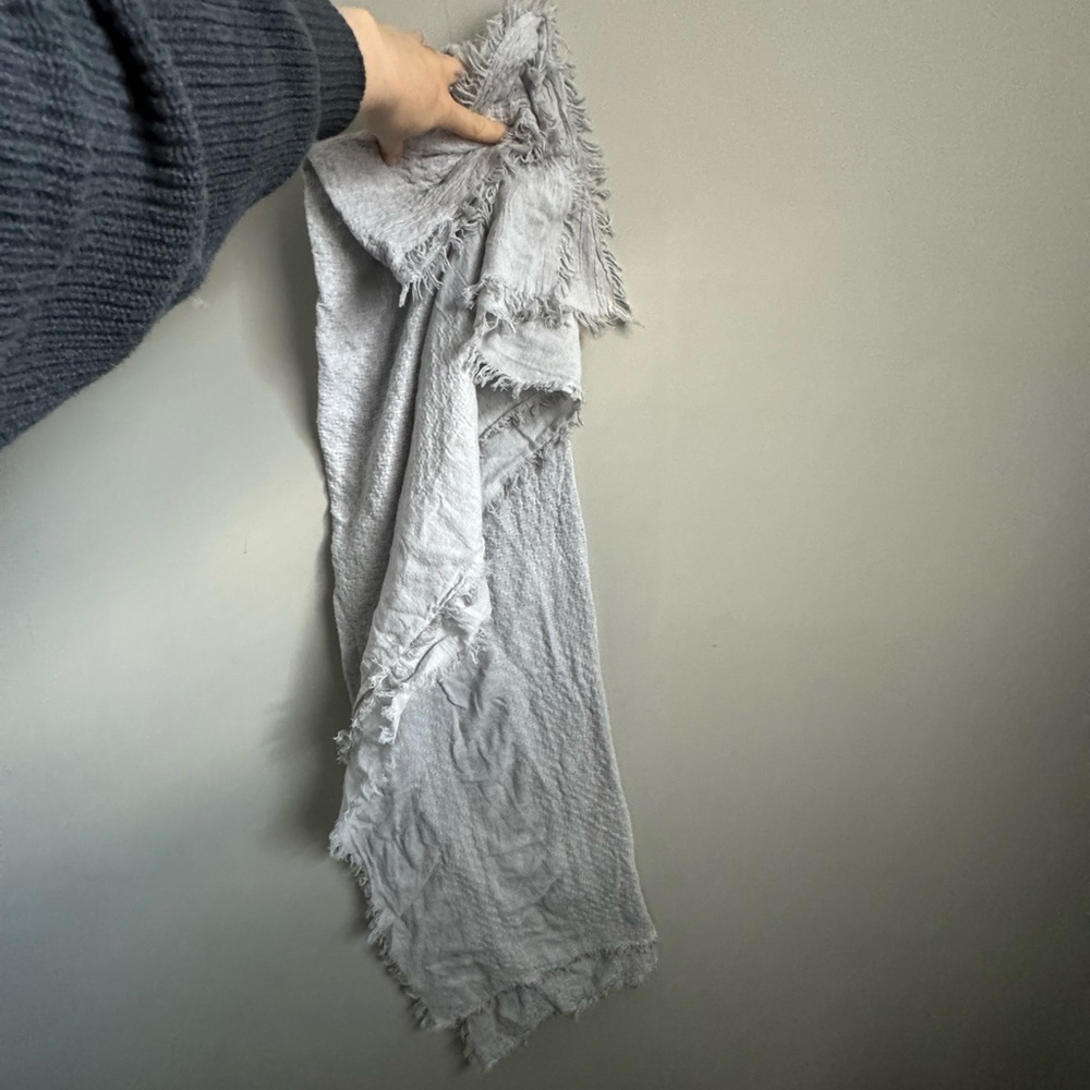 Gray scarf